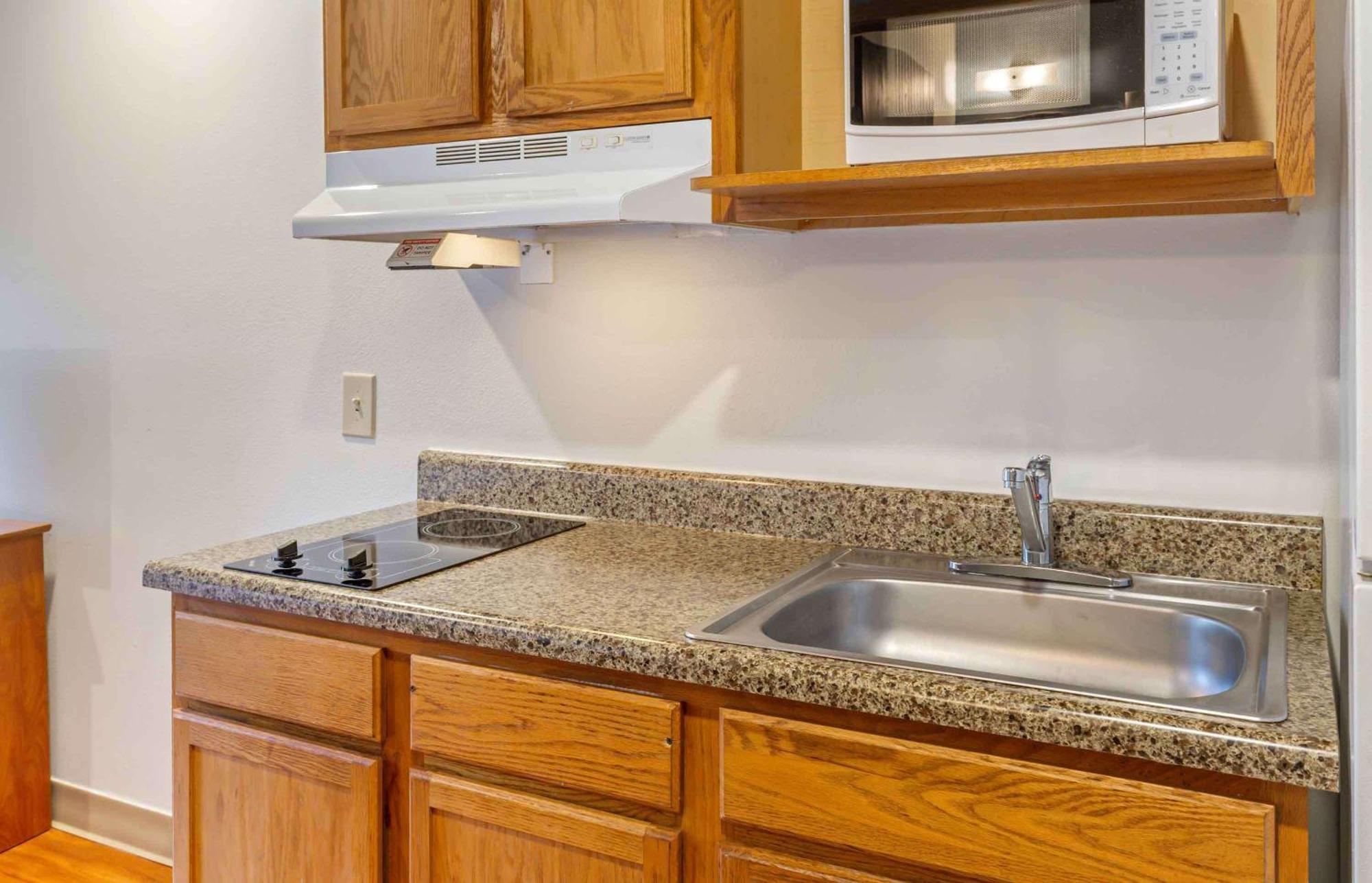 Extended Stay America Select Suites - Fayetteville - West Exteriör bild